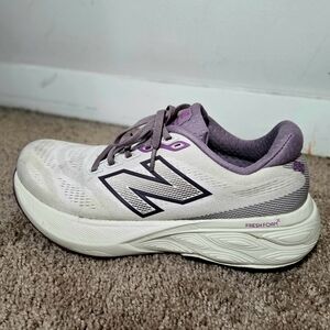 New Balance White and Lavender Running Shoes